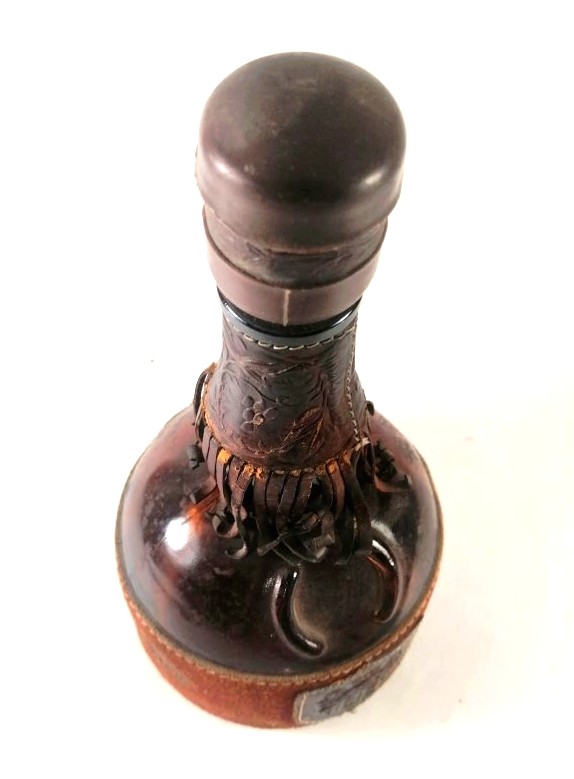 BOTELLA ARTESANAL RETRO, CUERO, CALENDARIO MAYA 1970s - Image 8
