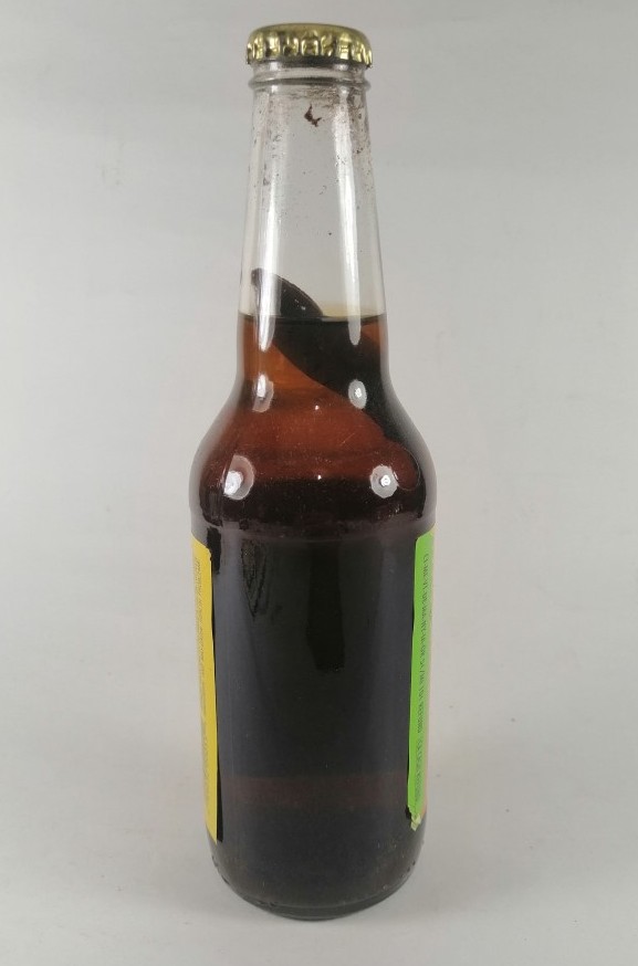 BOTELLA DE CERVEZA RETRO. CAVE CREEK CHILI BEER 1990s CON CHILE DENTRO - Image 3