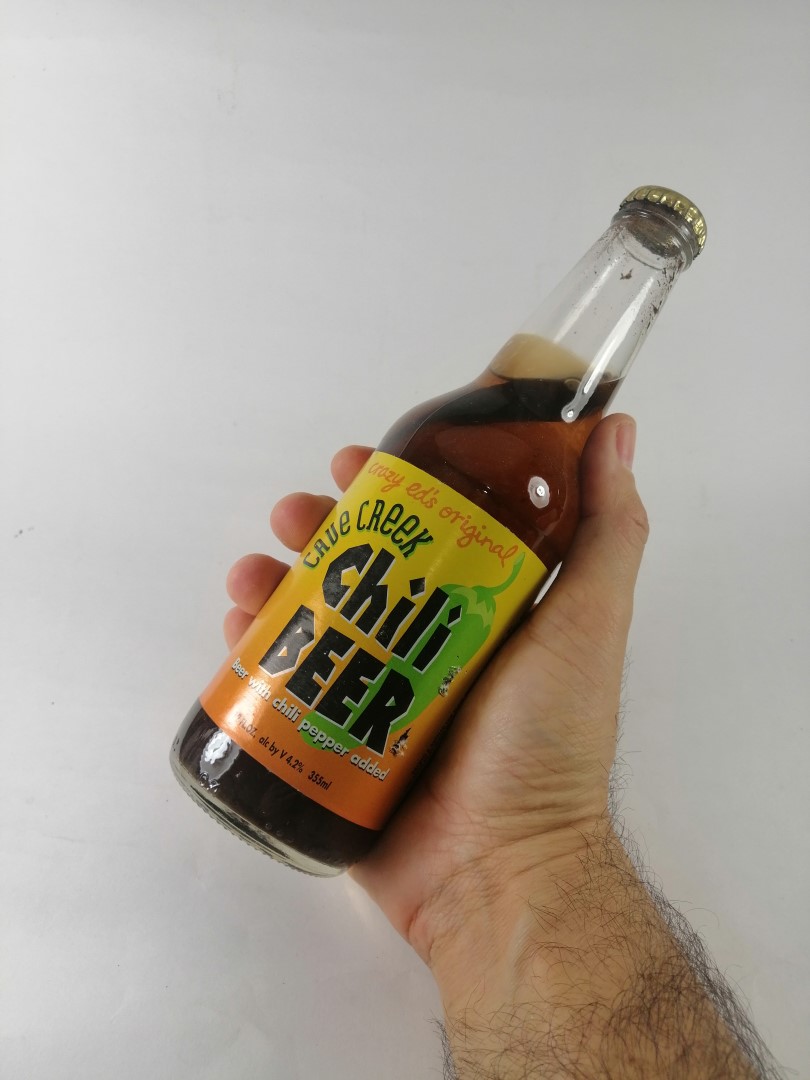 BOTELLA DE CERVEZA RETRO. CAVE CREEK CHILI BEER 1990s CON CHILE DENTRO - Image 10
