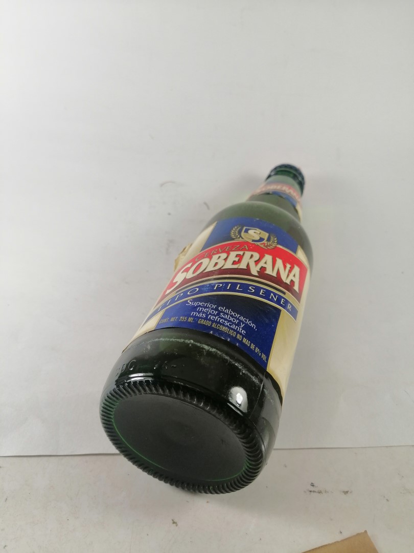 BOTELLA DE CERVEZA RETRO. SOBERANA, 1RA EDICION. 1990s (REP. DOMINICANA) - Image 8