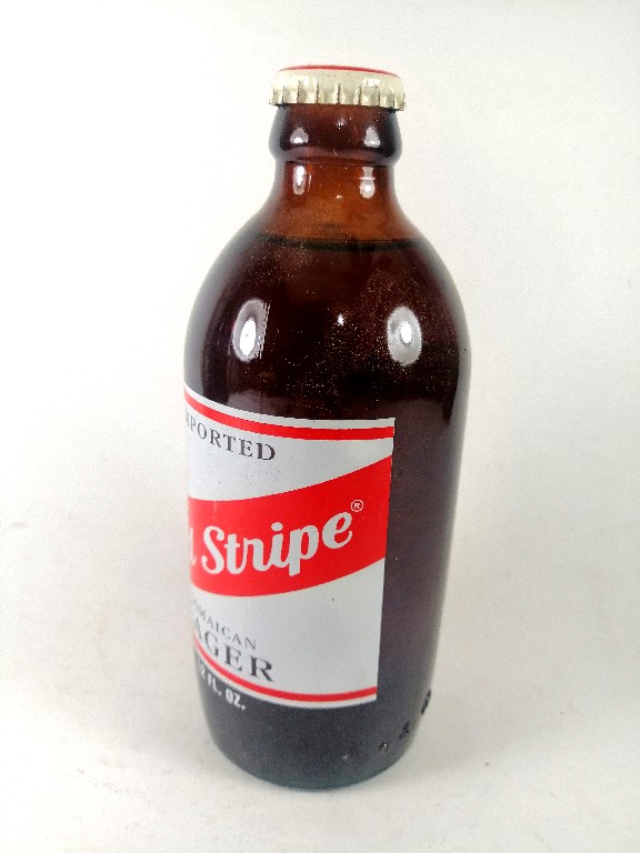BOTELLA DE CERVEZA VINTAGE. RED STRIPE 2001 (jamaica) - Image 6