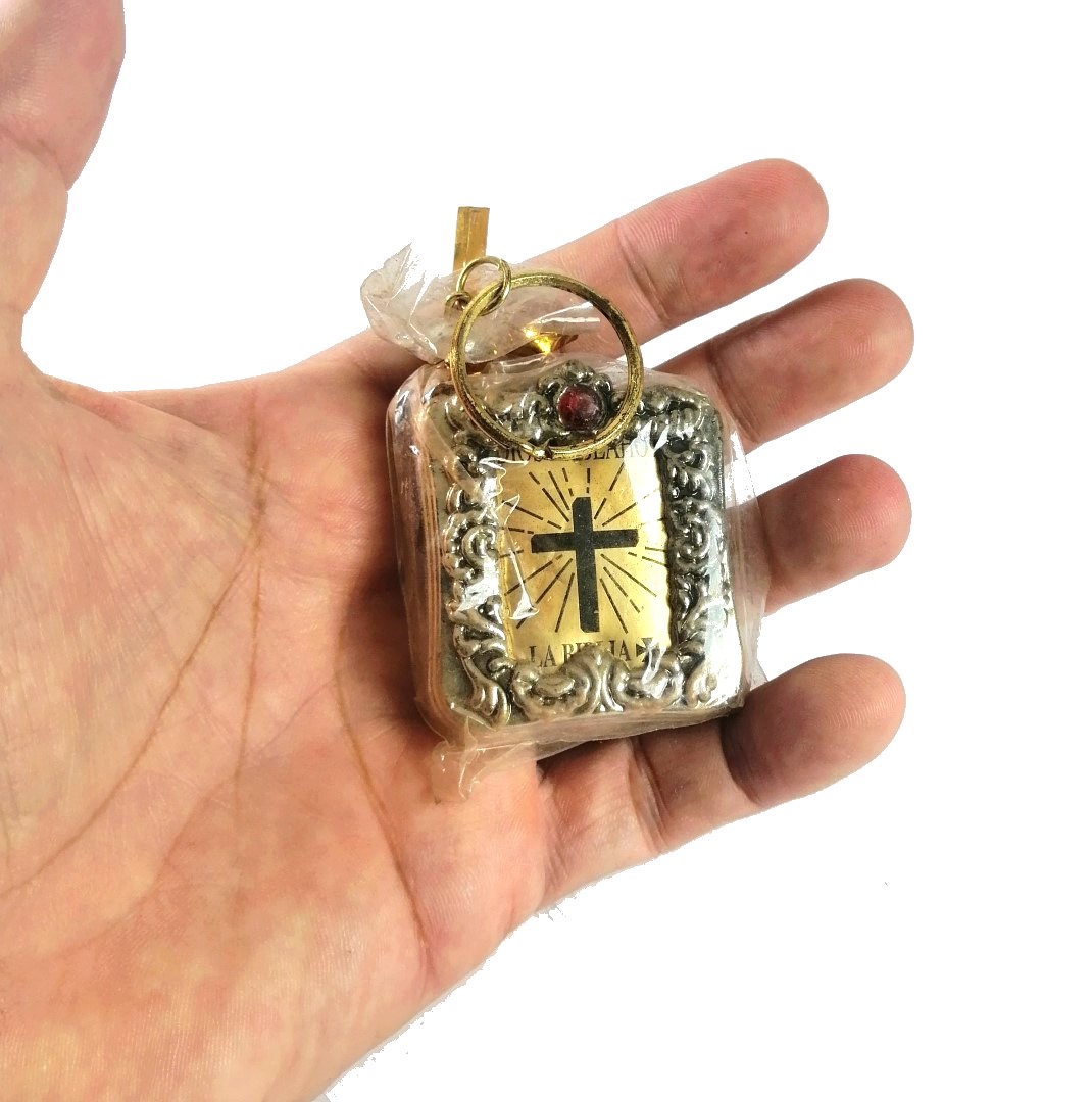 BIBLIA LLAVERO MINIATURA, AÑOS 70s AUN CERRADA. PROMOCIONAL