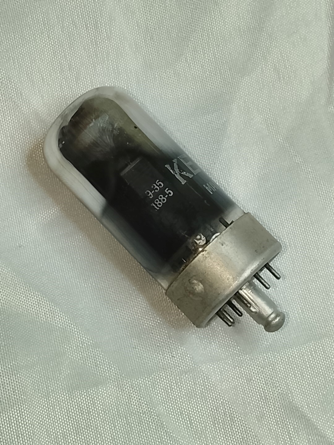 Bulbo para radios antiguos 50A5 Tipo europeo (patas de aguja ) - Image 2