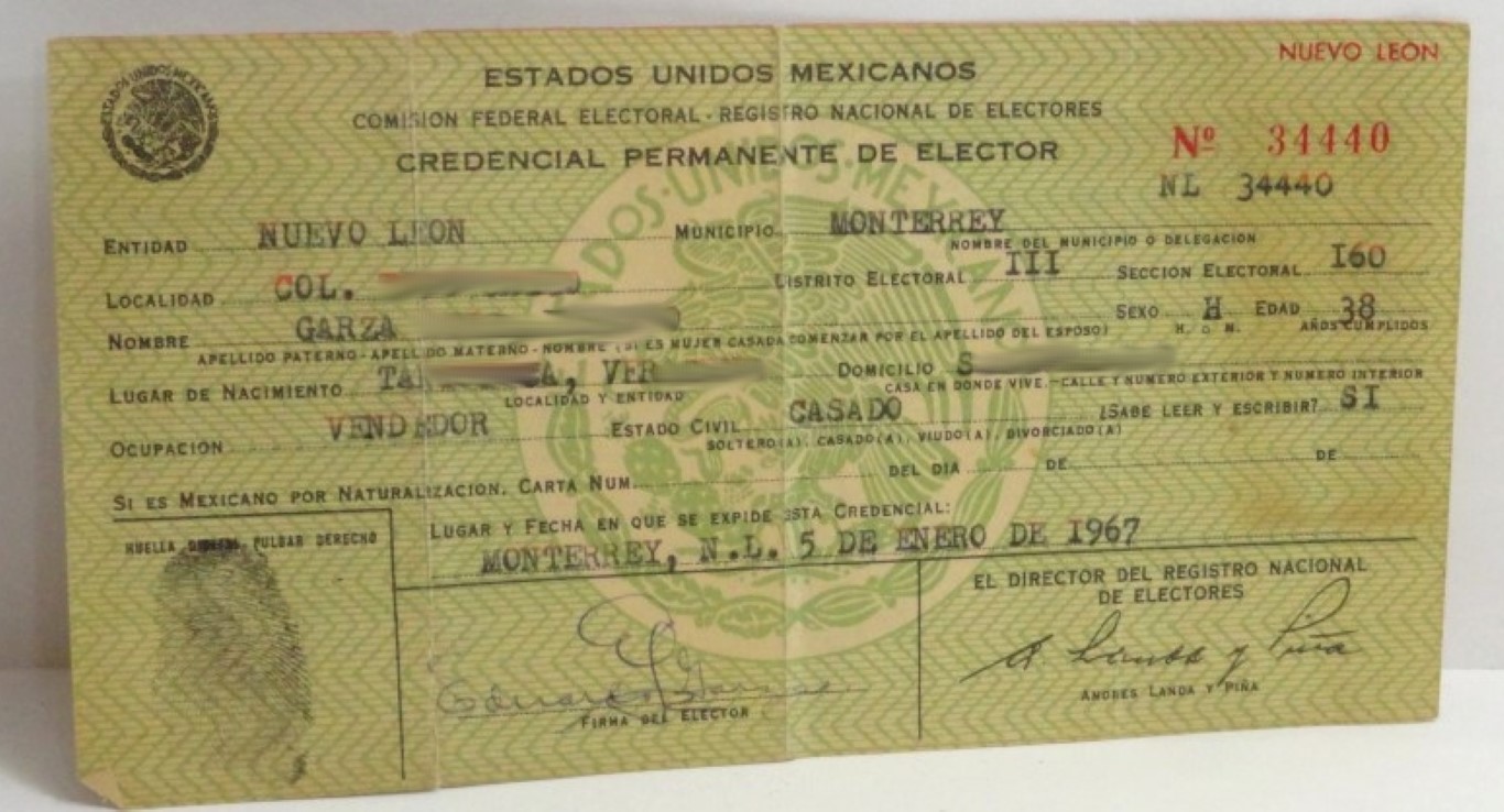 ANTIGUA CREDENCIAL DE ELECTOR 1967 MEXICO - Image 2