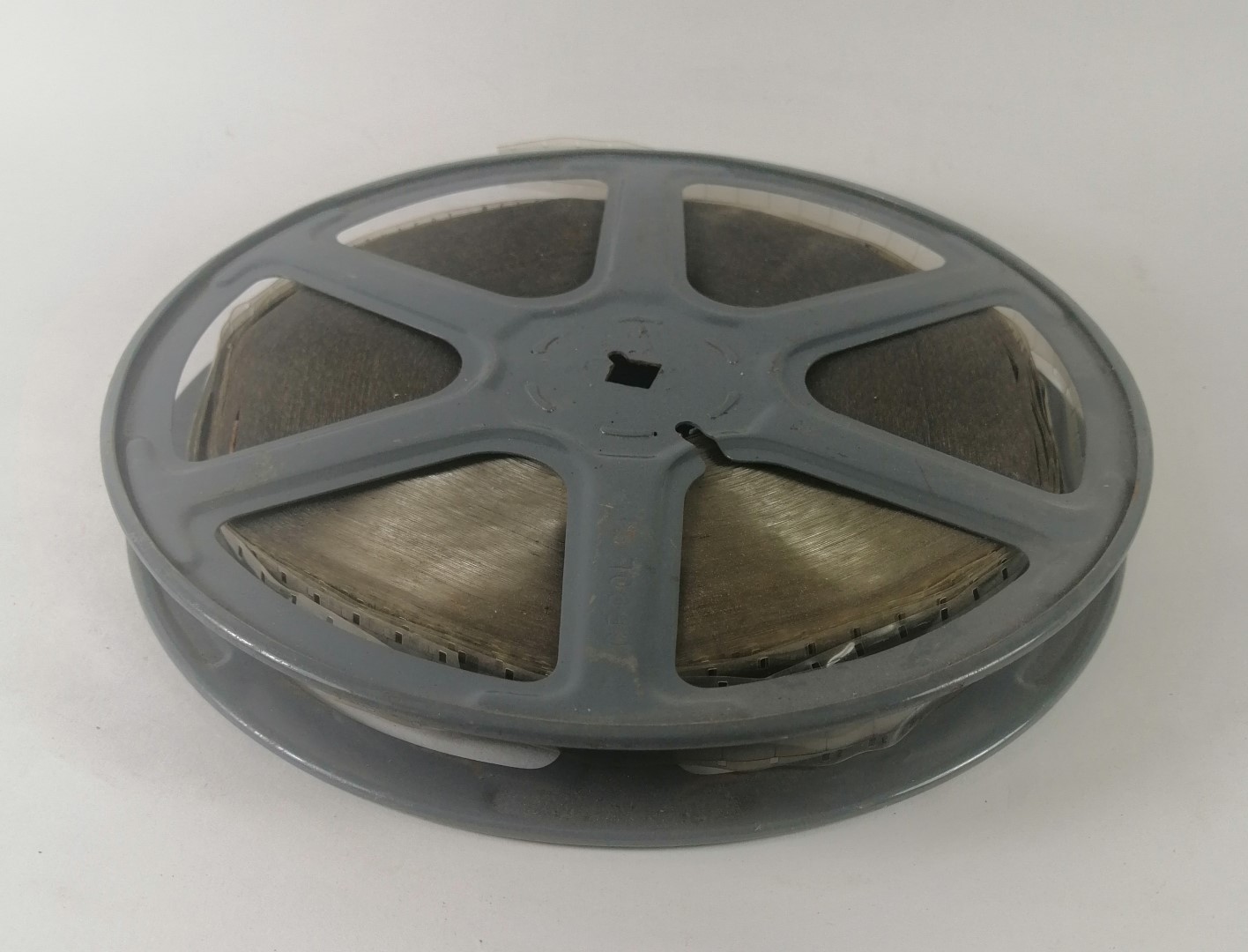 CARRETE DE CINE 16mm 7 PULG. AÑOS 60s - Image 2