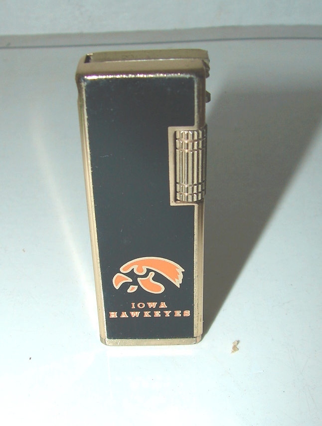 JAMAS USADO, Encendedor Iowa Hawkeyes Defecto De Impresión 1980s - Image 7