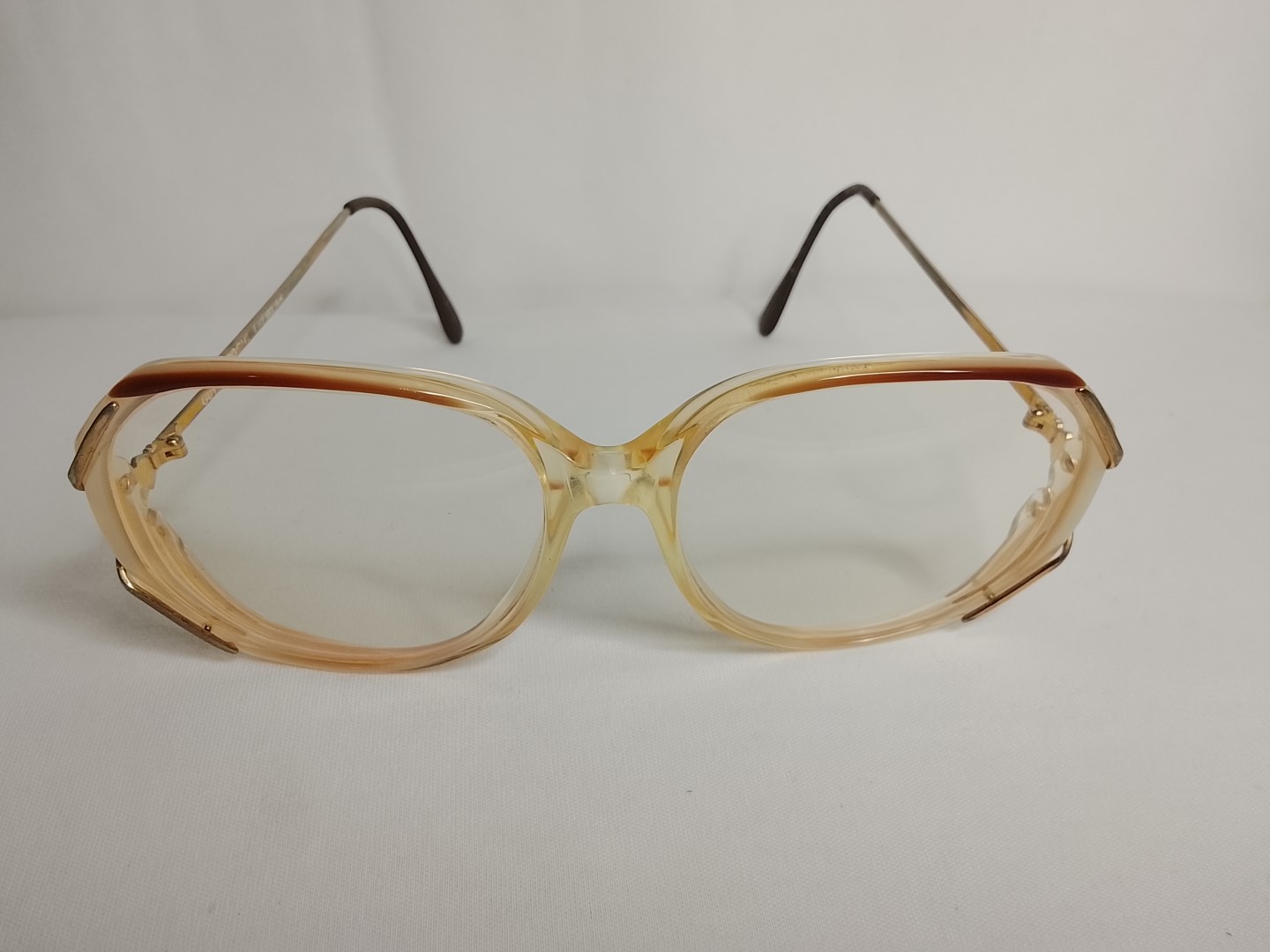 Genuinas Gafas vintage. Guy Laroche, Joan, Años 70s - Image 4