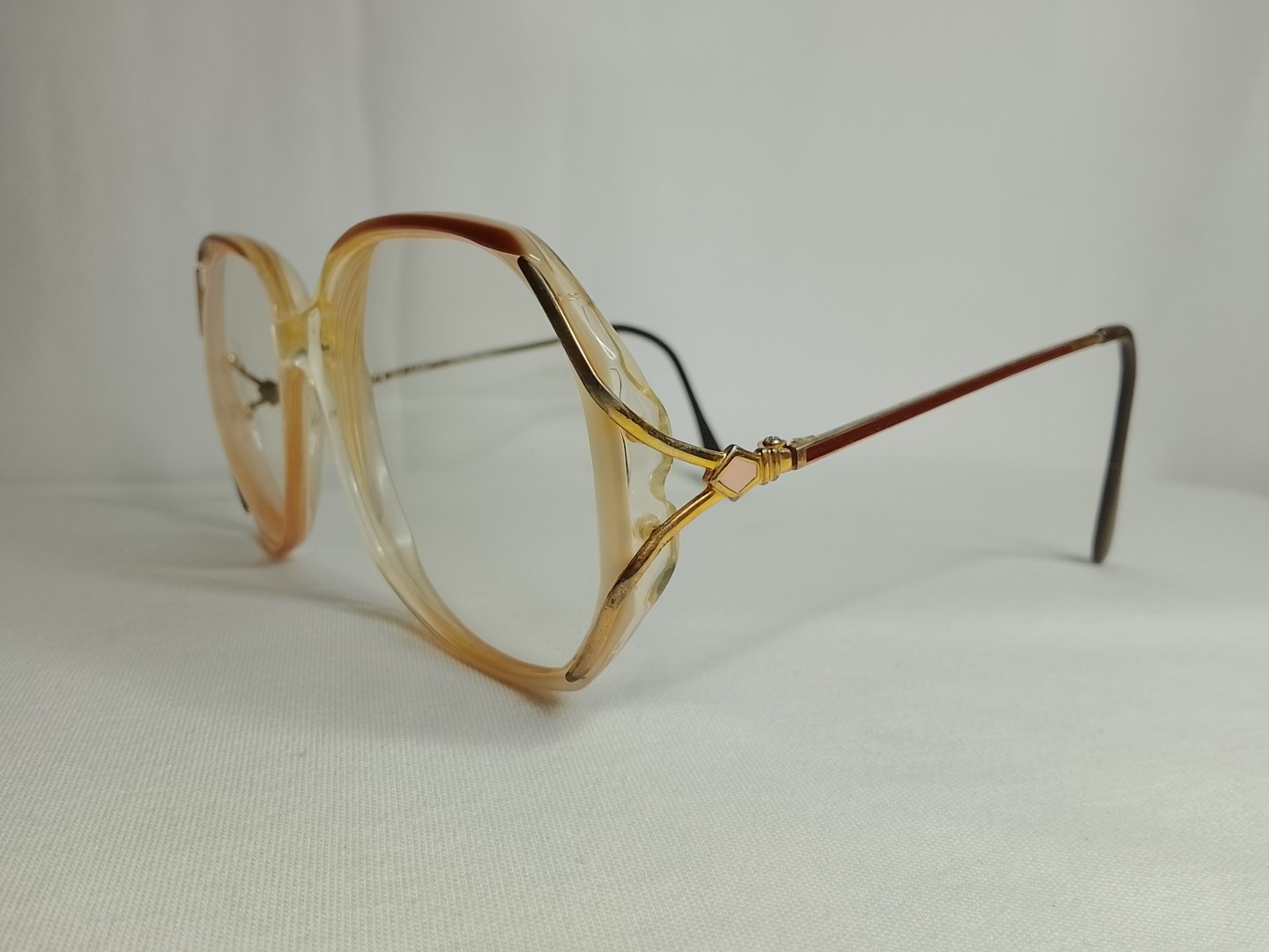 Genuinas Gafas vintage. Guy Laroche, Joan, Años 70s - Image 7