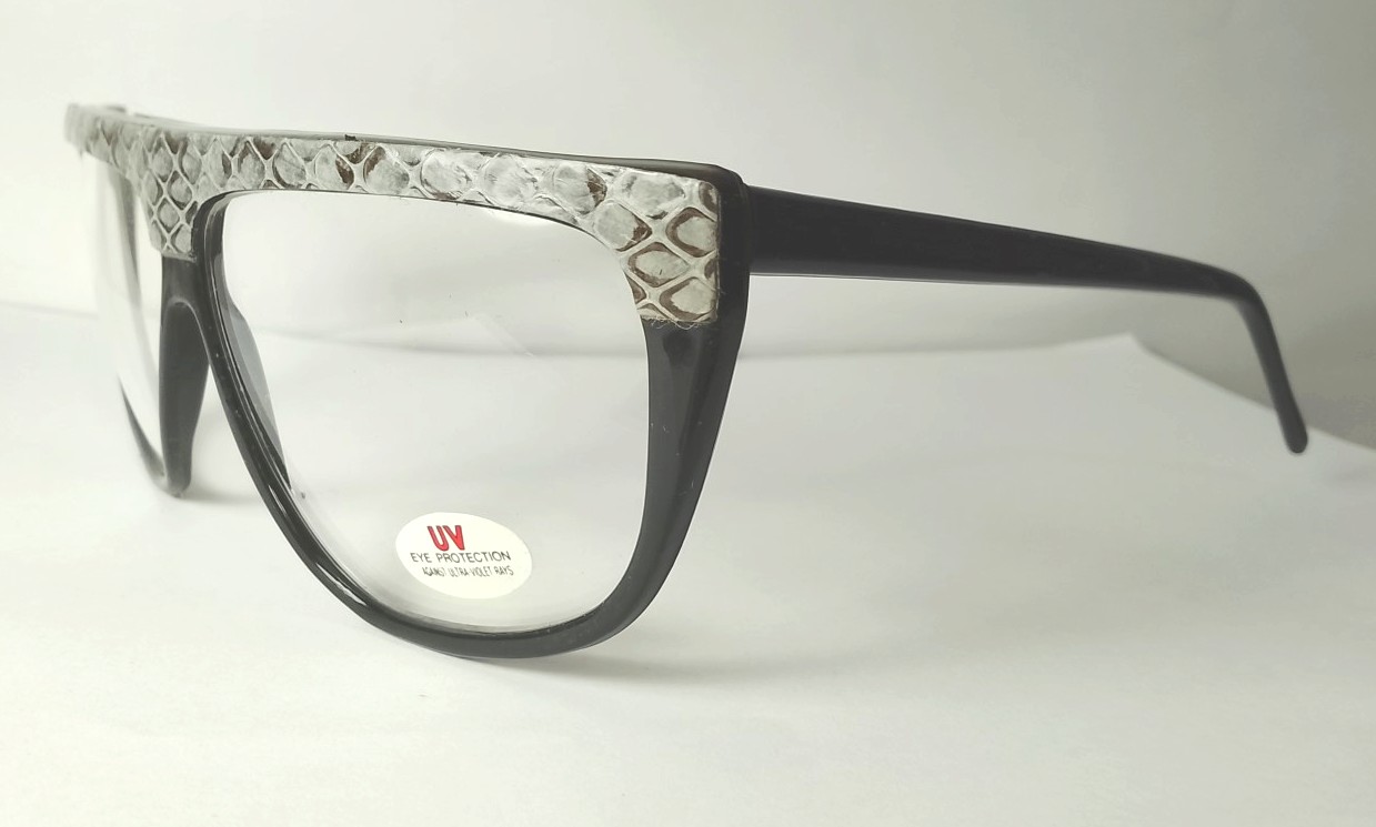 Genuinas gafas retro estilo Bono U2. serpiente JAMAS USADAS - Image 3
