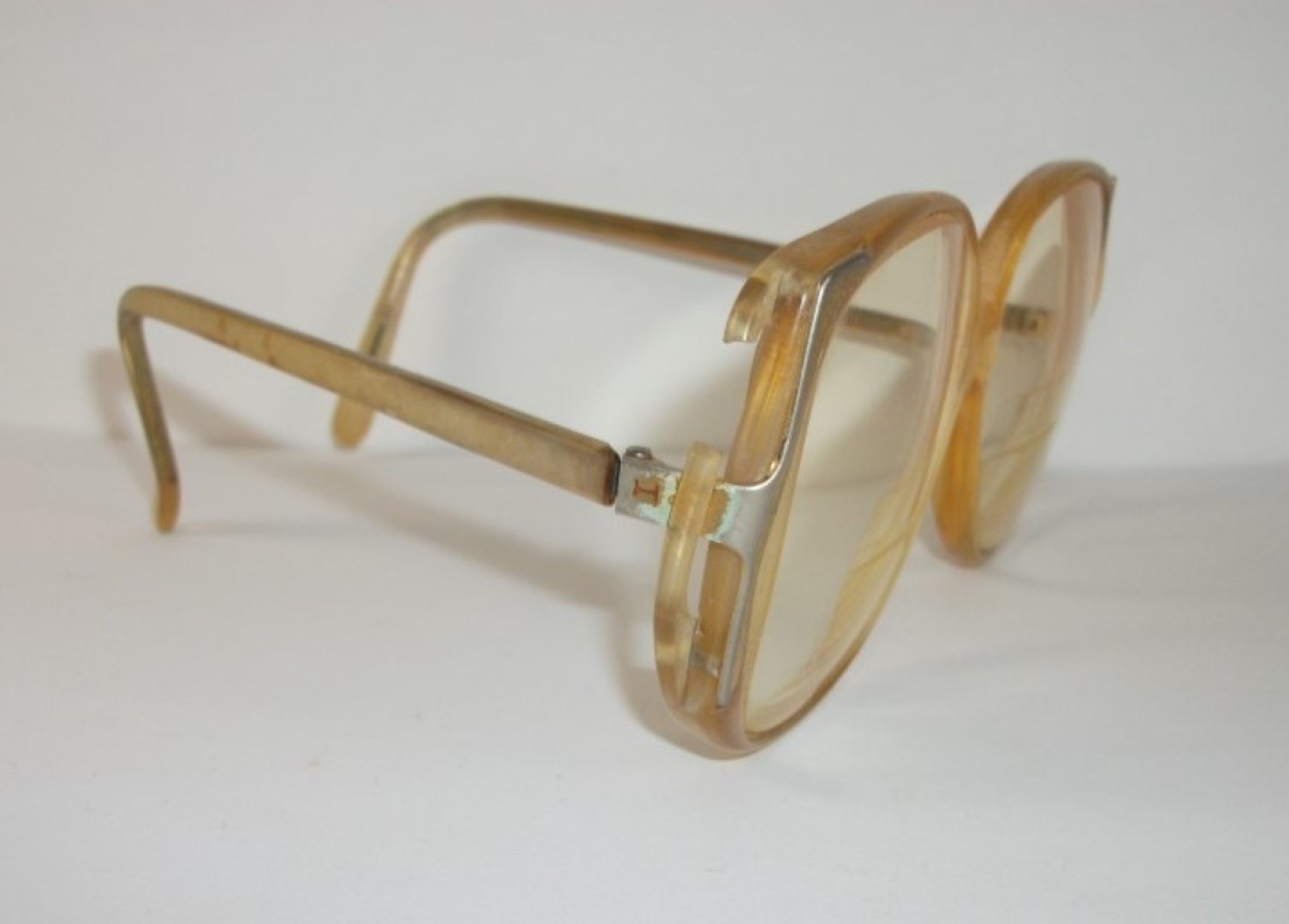 Genuinas Gafas Antiguas. Halston. Años 60s / Mundo Hipster - Image 6