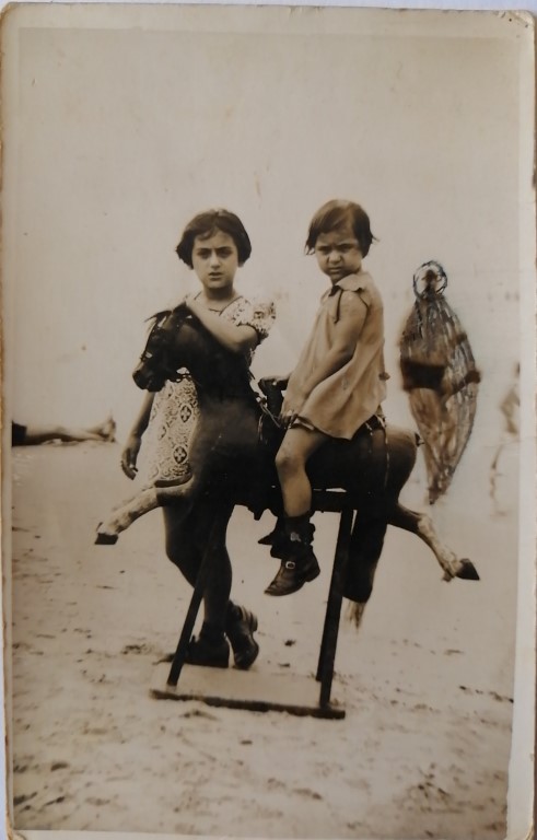 FOTOGRAFIA ANTIGUA, 1910-1920 NIÑAS EN LA PLAYA