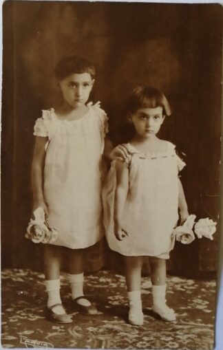 FOTOGRAFIA ANTIGUA, 1900-1910 NIÑAS CON FLORES