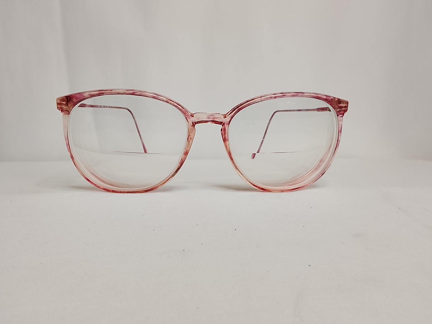 Genuinas gafas retro. Desing Nordic. York, Dama 1990s /Japon color Rosa