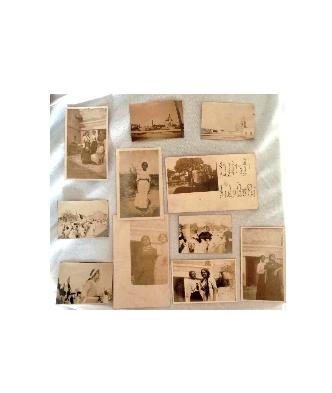 PACK DE FOTOGRAFIAS ANTIGUAS EPOCA REVOLUCIONARIA. MUJERES DEL NORTE