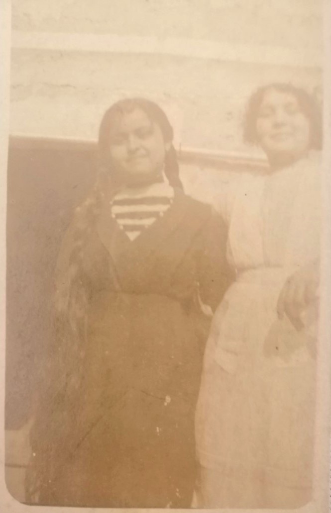 PACK DE FOTOGRAFIAS ANTIGUAS EPOCA REVOLUCIONARIA. MUJERES DEL NORTE - Image 4