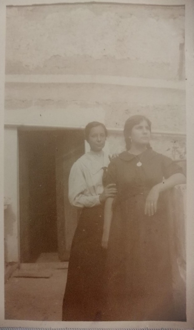 PACK DE FOTOGRAFIAS ANTIGUAS EPOCA REVOLUCIONARIA. MUJERES DEL NORTE - Image 6