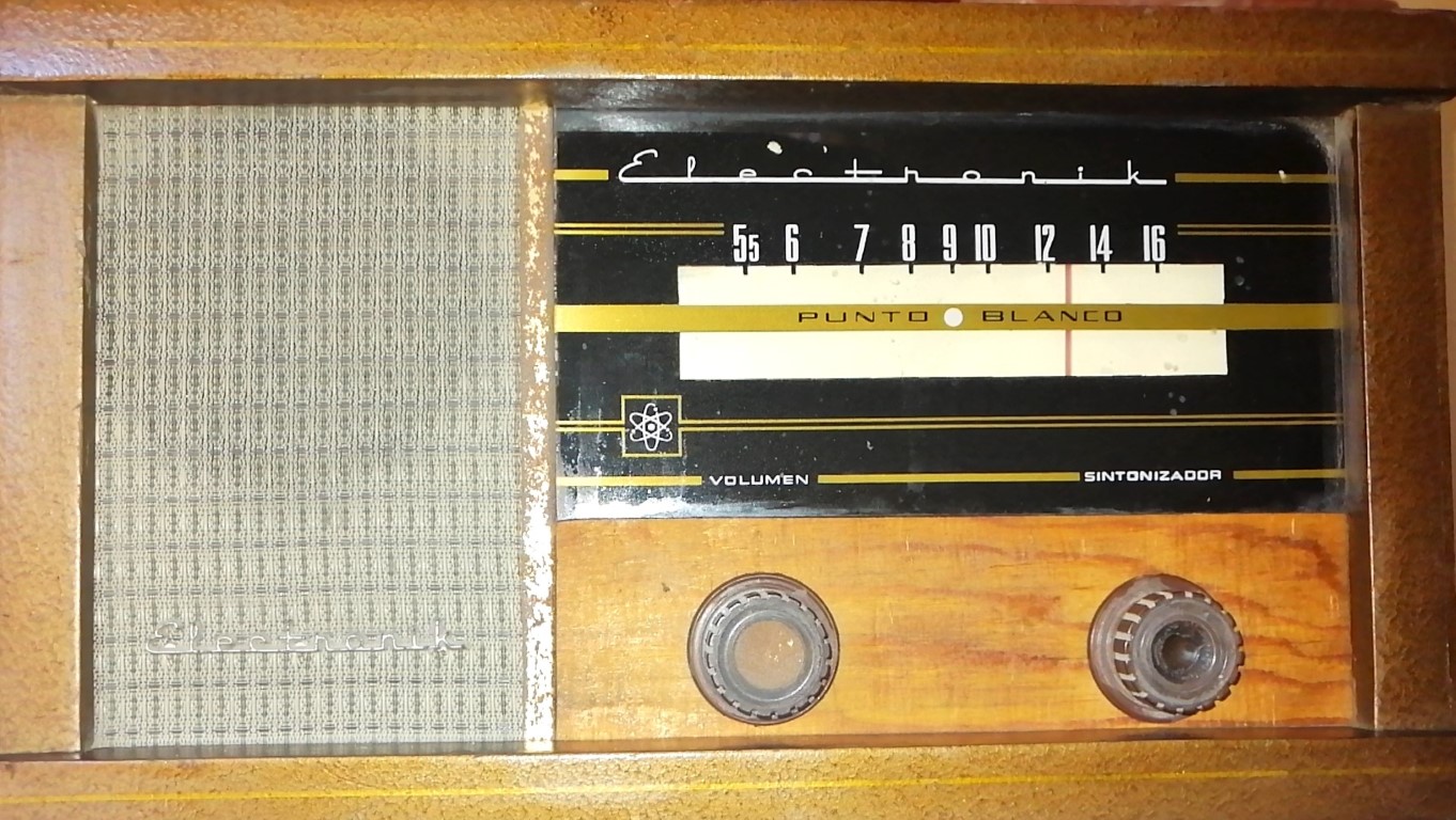 RADIO ANTIGUO DE BULBOS, ELECTRONIK PUNTO BLANCO, AÑOS 60s RARO - Image 5