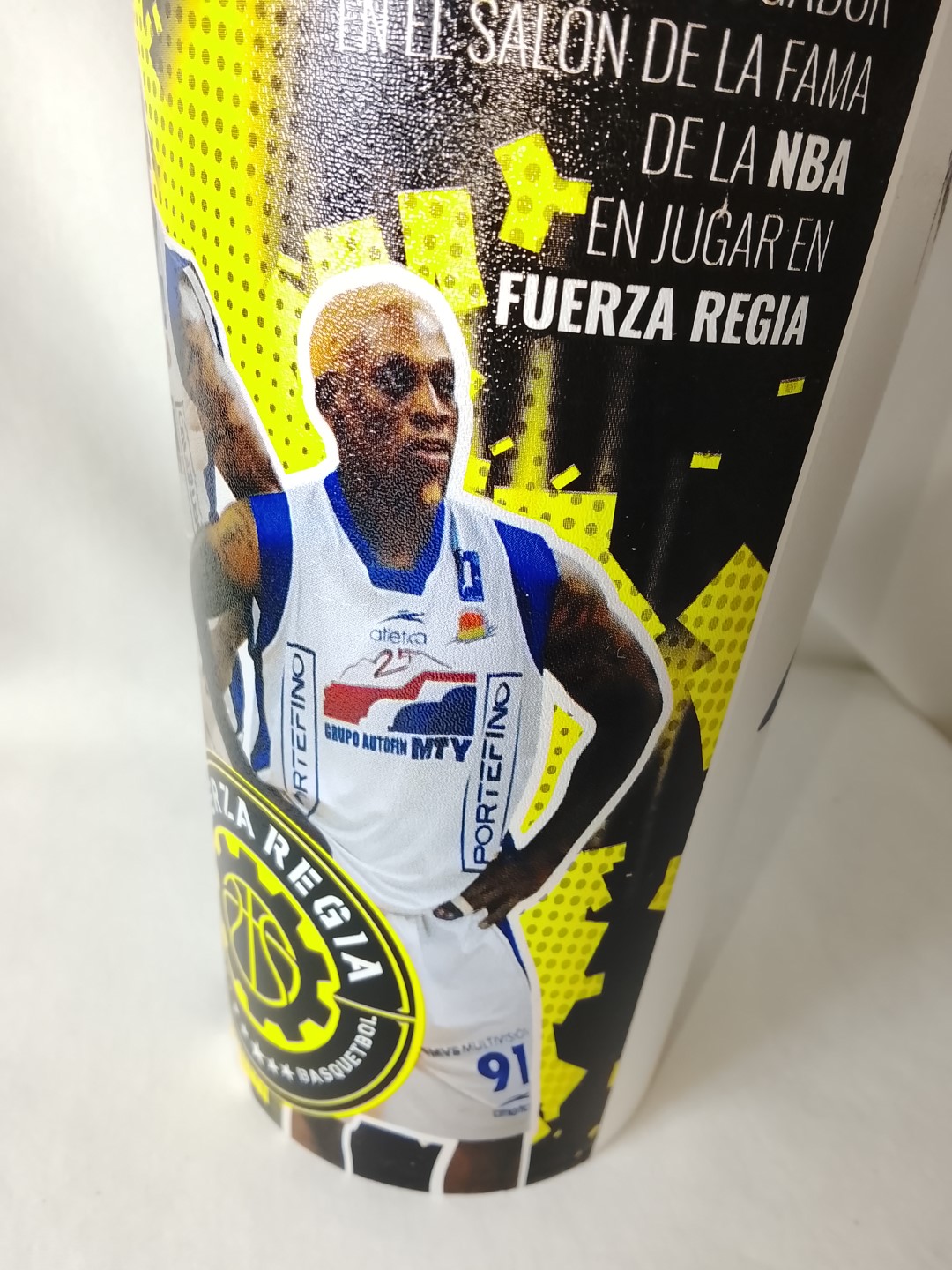 Vaso Retro Denis Rodman en Fuerza Regia, 2004 NYC, Edicion super limitada /raro - Image 9