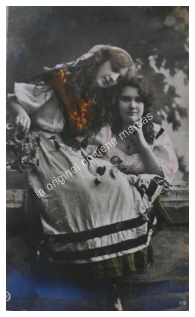 TARJETA POSTAL ANTIGUA, EPOCA PORFIRIANA, HERMANAS. N6