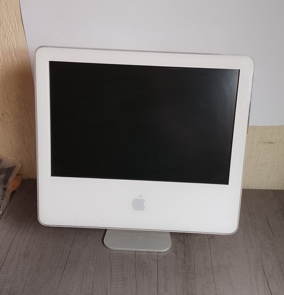 Computadora retro Apple. Imac G5 2006 para reparar o piezas A1173 - Image 3