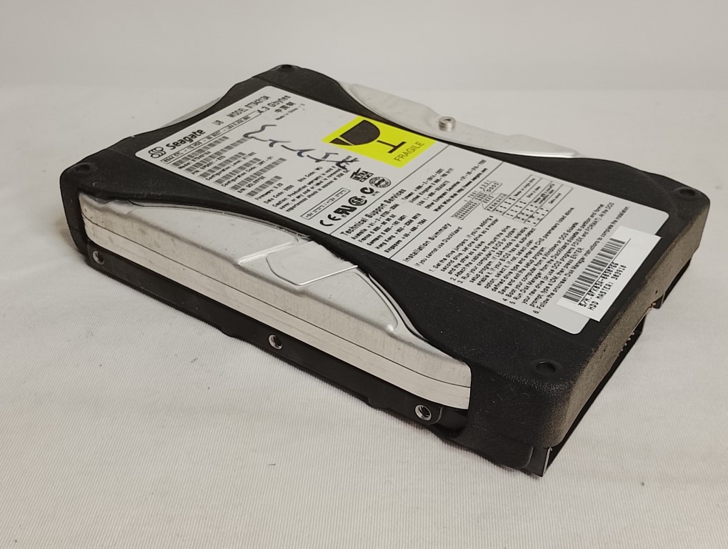 Disco duro retro. 1997. 4.3 Gb, Con Windows 98. Oldware - Image 3