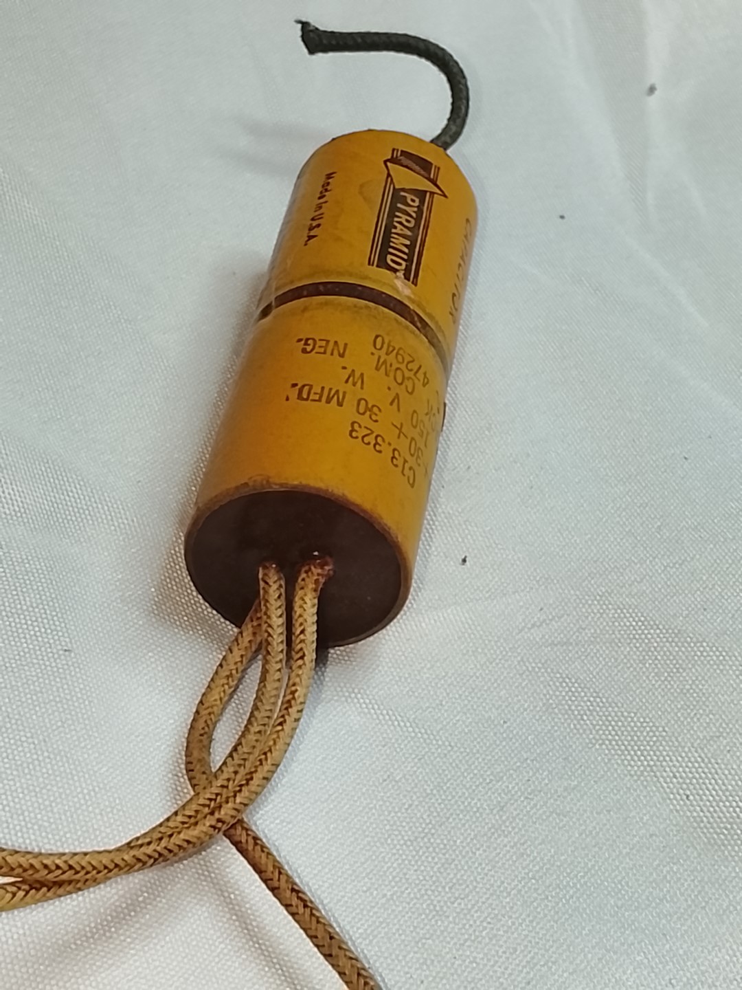 Filtro para radios antiguos 30+30+30. 150v. Usado, Años 40s 50s - Image 6