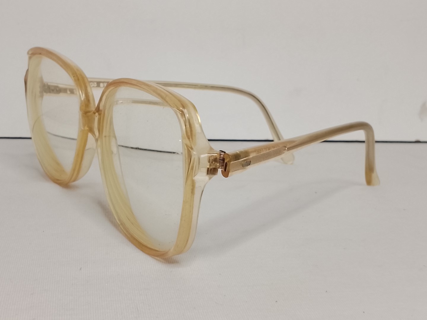 Autenticas gafas vintage. New Globe 1003 Dama, Beige, Años 70s - Image 6
