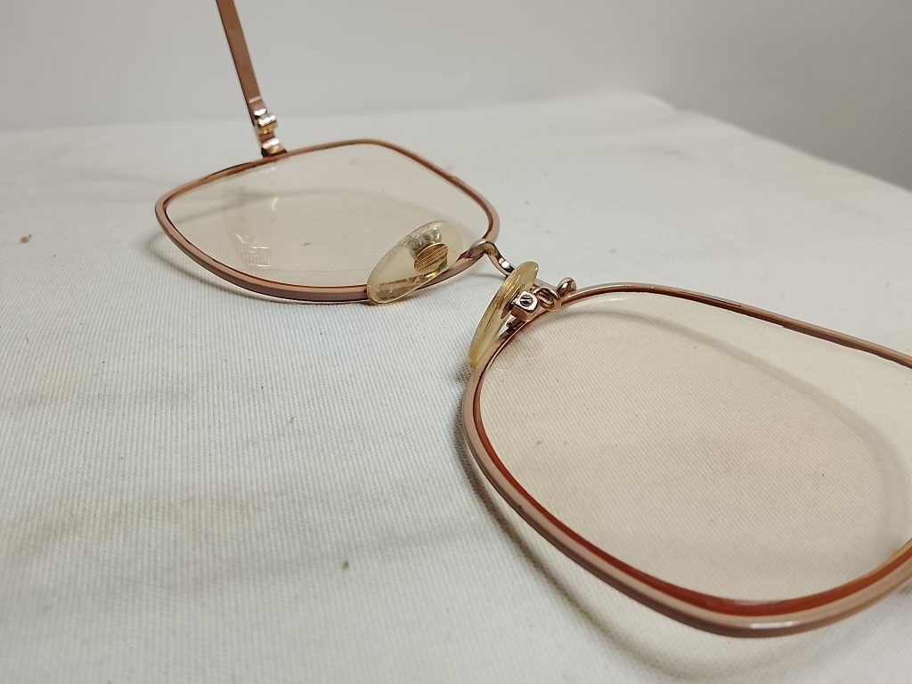 Genuinos lentes retro. Tura, Años 80s, Unisex, Beige - Image 9