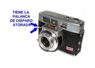 Cámara fotográfica retro. Kodak Automatic 35B / NO FUNCIONA