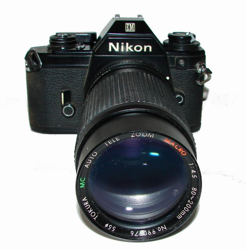 Cámara fotográfica retro. Nikon EM 1979 - Image 8