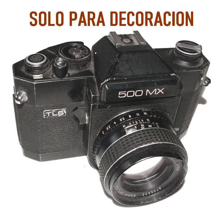 Cámara fotográfica retro. Ricoh. Sears 500 MX Solo decorativo