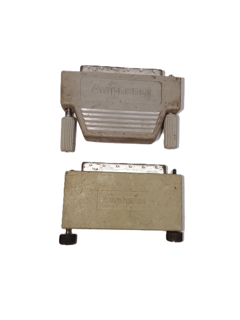 Tapones o terminadores diferenciales Amphenol SCSI / Oldware