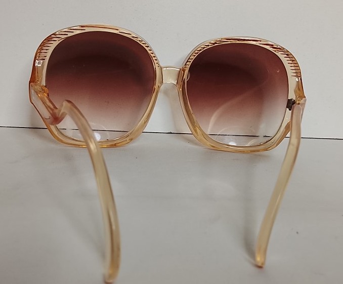 Genuinas gafas retro. Años 70s Oversized, Marron, Dama/ S. Marca - Image 6