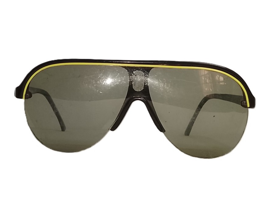 Genuinas gafas retro. Foster Grant Sport, 1980s Unisex /Maltratados