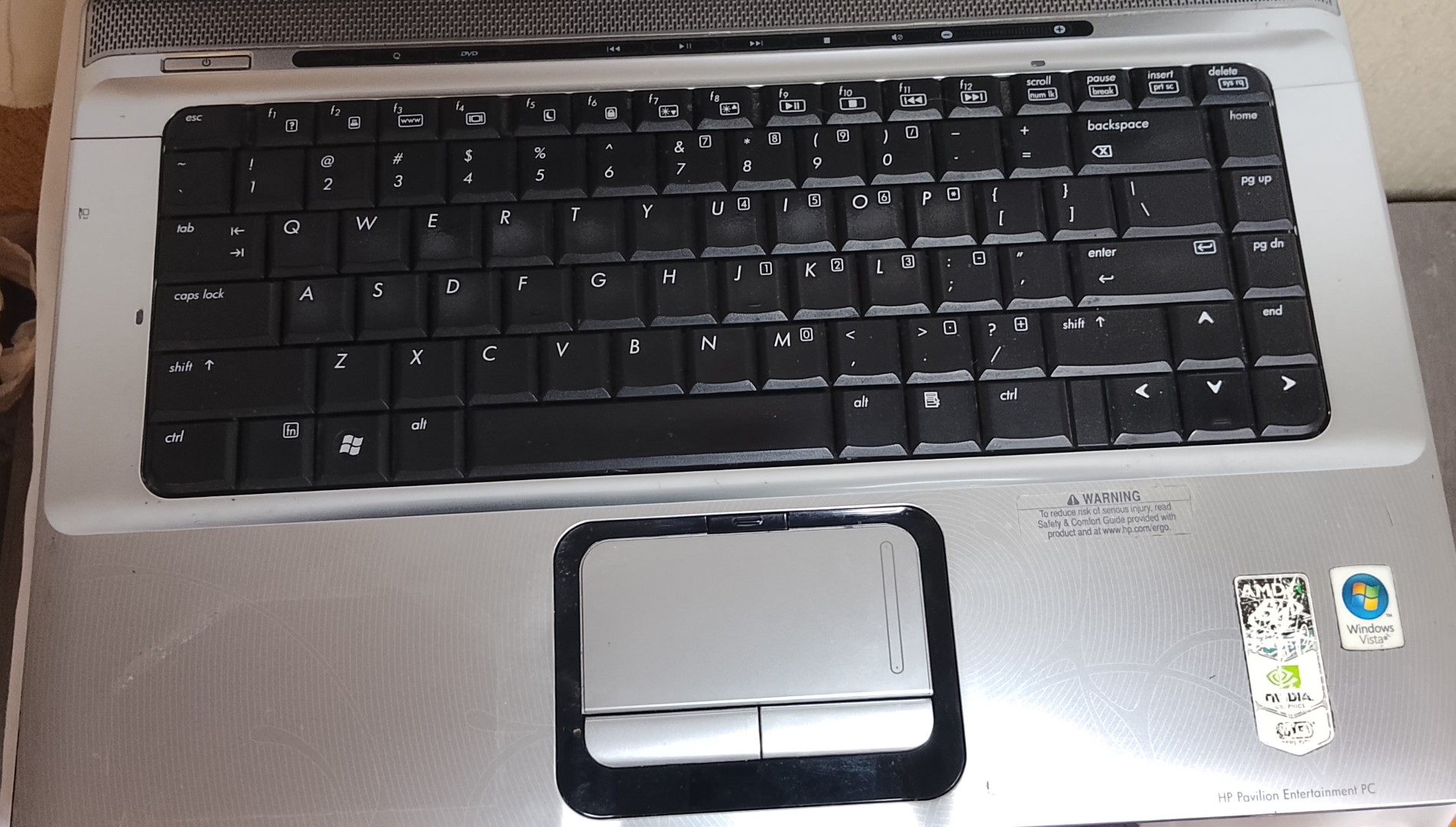 LAPTOP RETRO HP DV6700, AÑO 2008 PARA PIEZAS - Image 4