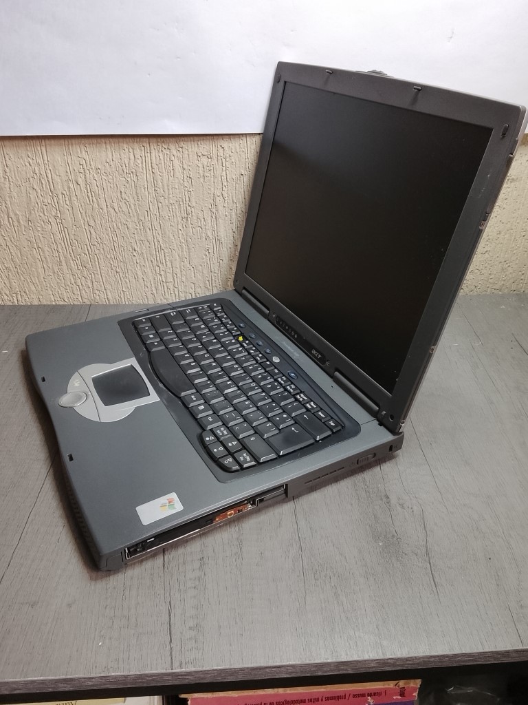 LAPTOP RETRO ACER TRAVELMATE 630 2004 PARA PIEZAS - Image 3