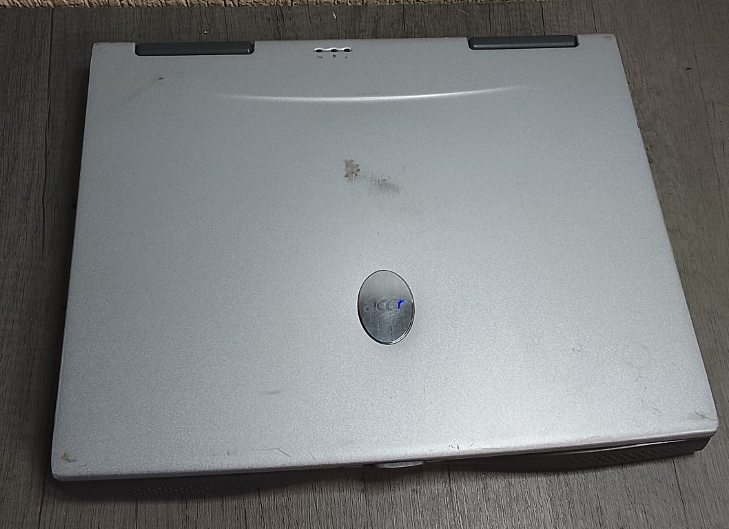 LAPTOP RETRO ACER TRAVELMATE 630 2004 PARA PIEZAS - Image 6